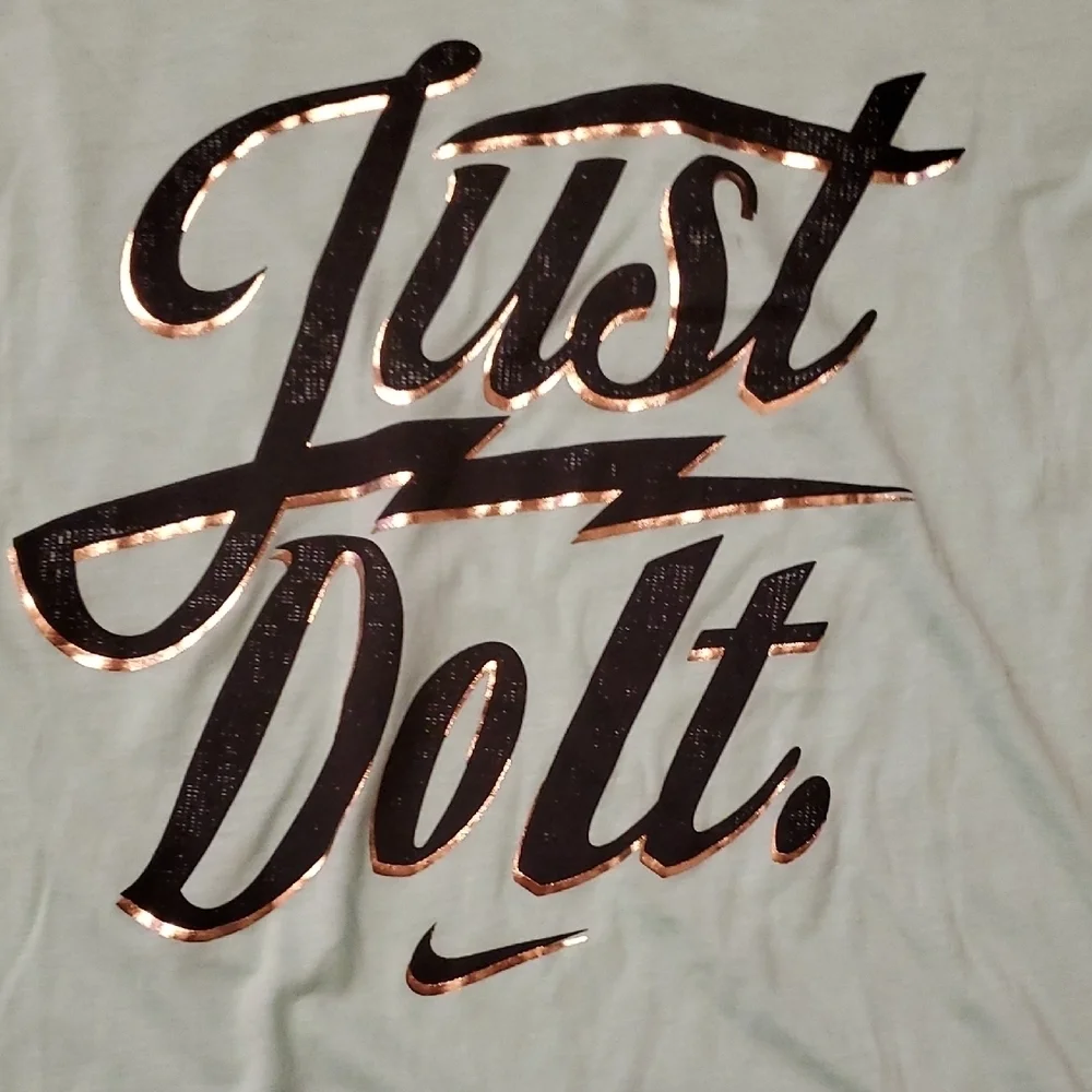 Nike Women's Light Green 'Just Do It' Tee